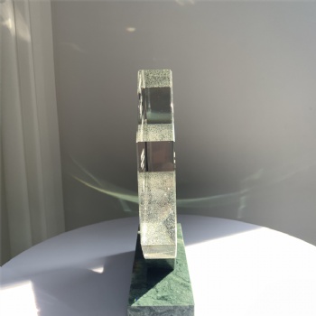 ADL New Design Octagon Crystal Glass Award Trophy with Stone Base for No. 1 First in the Team