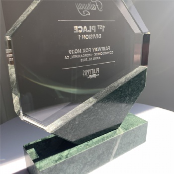 ADL New Design Octagon Crystal Glass Award Trophy with Stone Base for No. 1 First in the Team