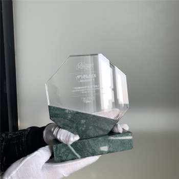 ADL New Design Octagon Crystal Glass Award Trophy with Stone Base for No. 1 First in the Team