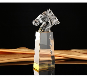 Horse head crystal trophy award