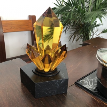 ADL High-Quality Big Painted Crystal Yellow Amber Glass Trophy Crafts with Black Stone Base Customized Logo Design Awards