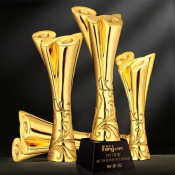 ADL New Design Resin Trophy Gold Plated Crystal Glass Trophy Customized Trophy Creative Earth Trophy 20th Anniversary