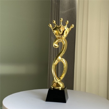 ADL Cheap Factory Awards Crystal Glass Crown Resin Trophy Awards Sports Crystal Crafts for Souvenir Plastic Trophy
