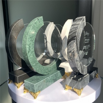 ADL New Design Round Crystal Glass Award Trophy with Green Black White Stone Base with Metal