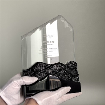 ADL New Design Mountain Peak Black White Crystal Glass Award Trophy with Stone Base for the First One Trophy