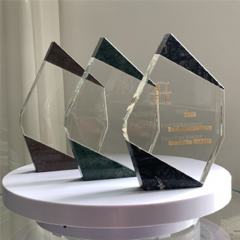 ADL Crystal Glass New Design Cheap Trophy Awards with Stone Base Blank Glass Gifts for Souvenir Gifts