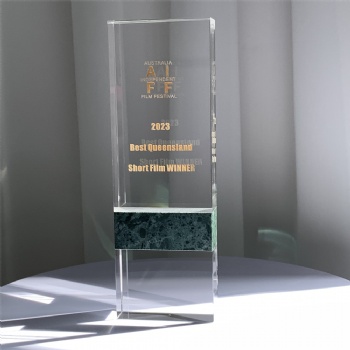 ADL Rectangle Crystal Glass Trophy with Green Stone for Customized Awards Customized Logo or Words