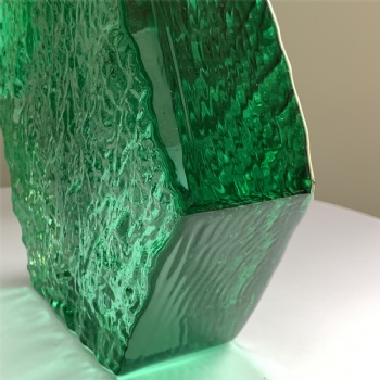 150*150*50mm Wholesale Hexagon Textured Clear Green Crystal Glass Bricks High-Quality for House Decoration