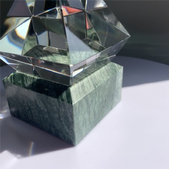 ADL New Design 2023 K9 High-Quality Clear Diamond Crystal Glass Trophy Awards with Stone Base Customized Logo