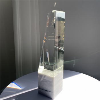 ADL 2023 New Design K9 Crystal Glass Awards Trophy with White Stone Base for Team Gifts