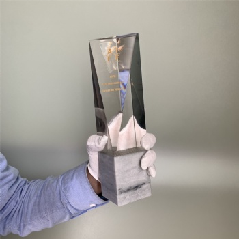 ADL 2023 New Design K9 Crystal Glass Awards Trophy with White Stone Base for Team Gifts