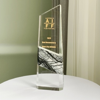 ADL 2023 New Design Crystal Glass Trophy Awards with Stone for Souvenir Gifts Events Awards