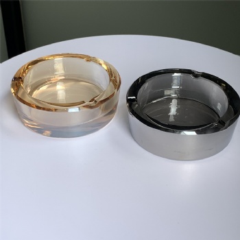 ADL Wholesale Mini Round Crystal Glass Ashtray Custom Logo Blank Smoking Accessories Cigarette Glass Ashtrays