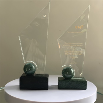 ADL 2024 New Design Marble Crystal Glass Trophy Awards with Stone Base Customized Logo Words Ball Trophy Awards for Business