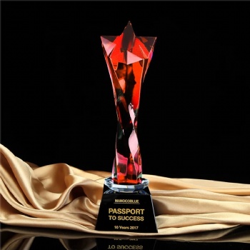 ADL High-Quality Crystal Glass Star Trophy Crystal Crafts Awards for Business Gifts Engraving Crystal Trophy from Europe