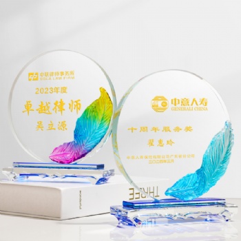 Manufacturer new redesign High Quality Crystal Glass Awards Trophy For Souvenir Gift Sale