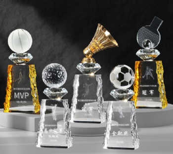 High quality and low price Sports competition Crystal Glass Trophy for Souvenir Gifts