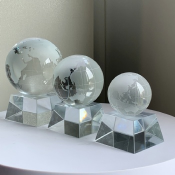 Hot selling clear customizable logo Crystal Glass Ball Trophy for Souvenir Gifts