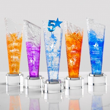 Hot-Selling Environmentally Friendly Blade Shape Crystal Glass Trophy of Gifts Awards