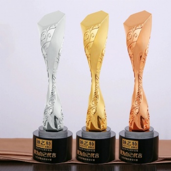 ADL Metal Mascot Crystal Trophy the Classic Crystal Glass Trophy Awards for Glass Souvenir Business Crafts