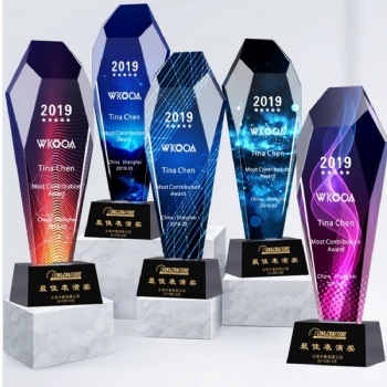 ADL 2024 Colorful Crystal Glass Trophy Awards New Design Wholesales Glass Crafts Gifts Awards from China Artificial Trophy