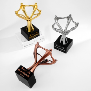 ADL New Design United Crystal Glass Trophy Metal Golden Awards with Black Base Glass Crafts Business Gifts Awards for Souvenir