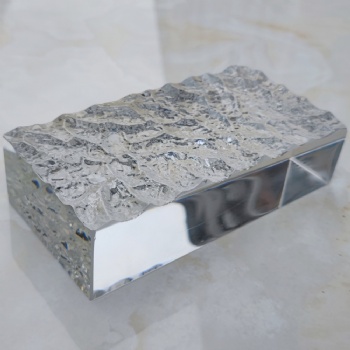 ADL Wholesale 50*100*200mm Fine Ground Single-Sided Stone Patterned Crystal Glass Bricks Block for Buindings and Home Decoration