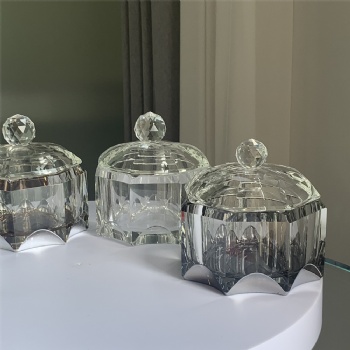 Light Luxury Creative with Lid Ash-Proof Crystal Glass Ashtray For Office Souvenir Gifts