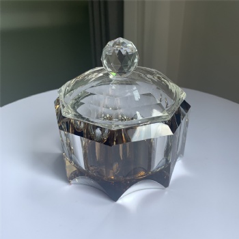 Light Luxury Creative with Lid Ash-Proof Crystal Glass Ashtray For Office Souvenir Gifts