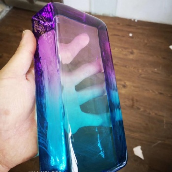 ADEL Flat Solid Glass Blocks Hot-Melt Painted Custom Thickness for Industrial & Building Decoration Morden Gradient Colors