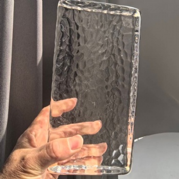 50*100*200MM Wholesale Transparent Hot Melt Glass Brick Customized Good Quality Solid Glass Blocks for Bathroom & Hotel Use