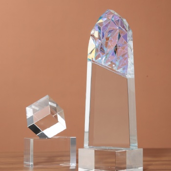 ADL 2024 New Design Crystal Trophy Awards Souvenir from China with Customized Logo and Words Trophies, Medals, and Plaques